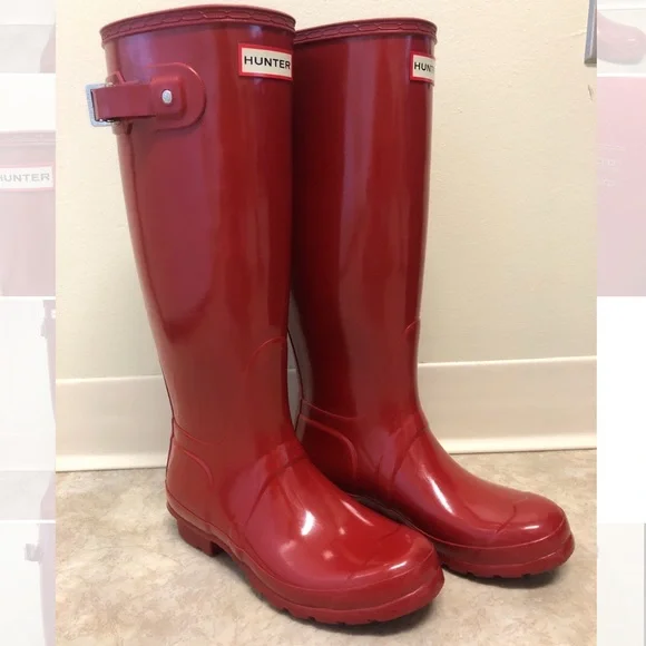 Hunter Red Gloss Tall Rain Boots - Picture 3 of 10